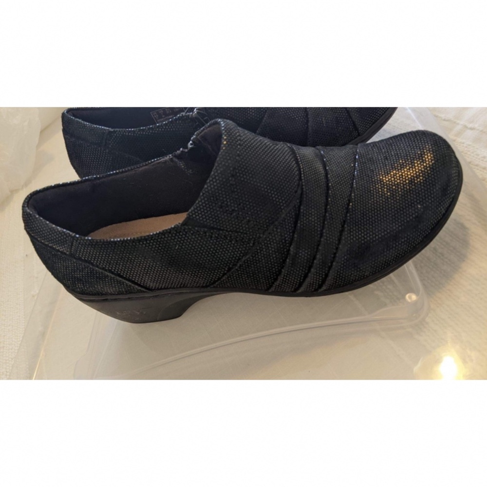 Clarks shoes